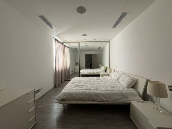 Sliema Furnished Apartment - Ref No 006995 - Image 7