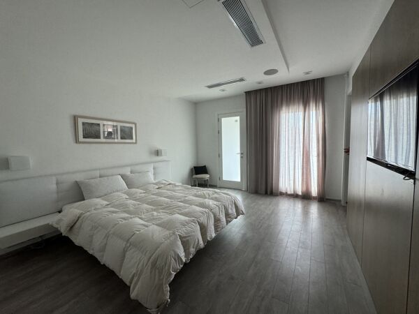 Sliema Furnished Apartment - Ref No 006995 - Image 8