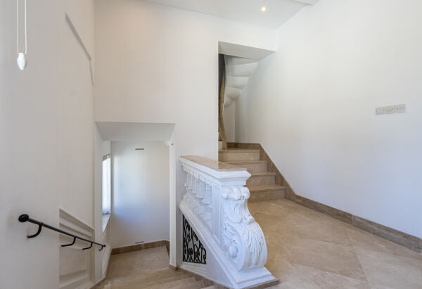 Naxxar Converted Town House - Ref No 007191 - Image 16