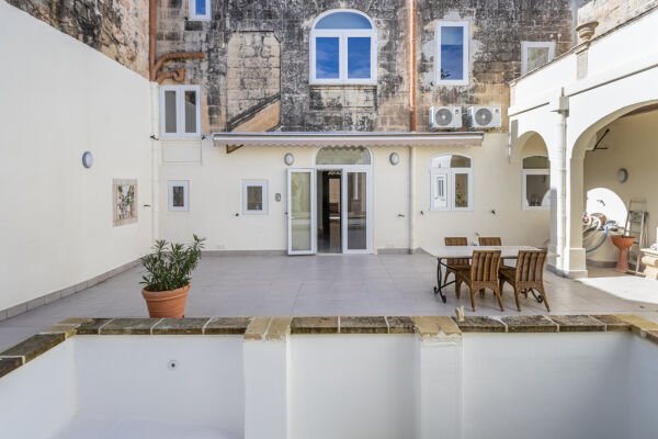 Naxxar Converted Town House - Ref No 007191 - Image 10