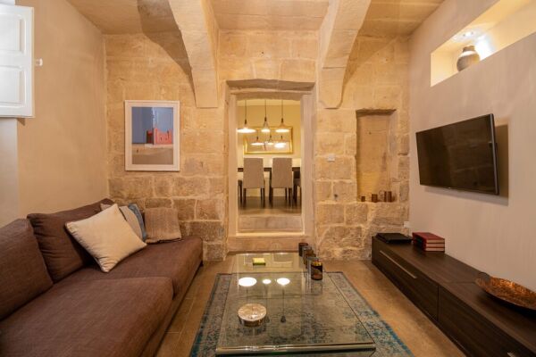 Naxxar Converted House of Character - Ref No 007270 - Image 1