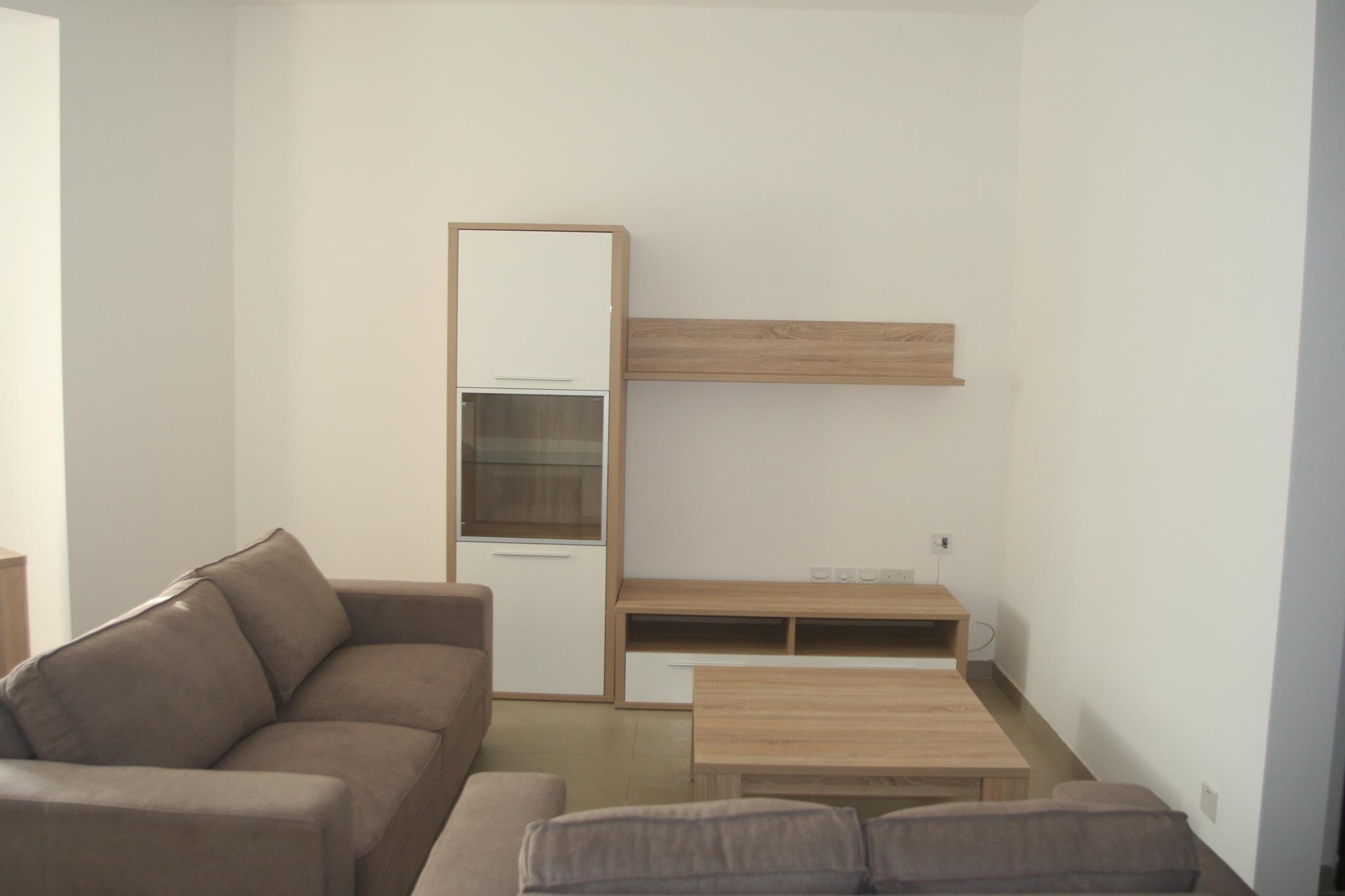 St Julians Apartment - Ref No 000130 - Image 2