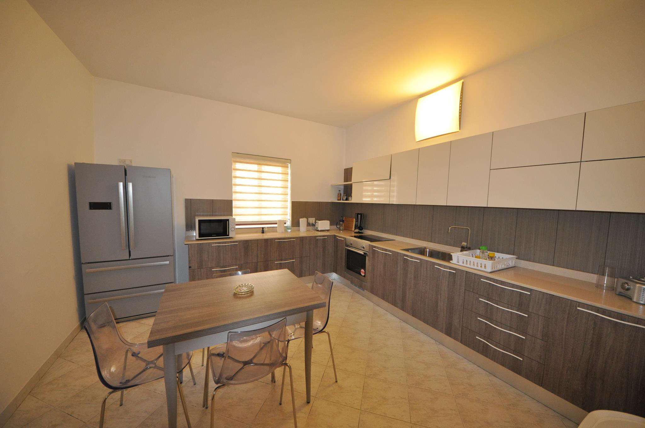 Sliema Apartment - Ref No 000750 - Image 3