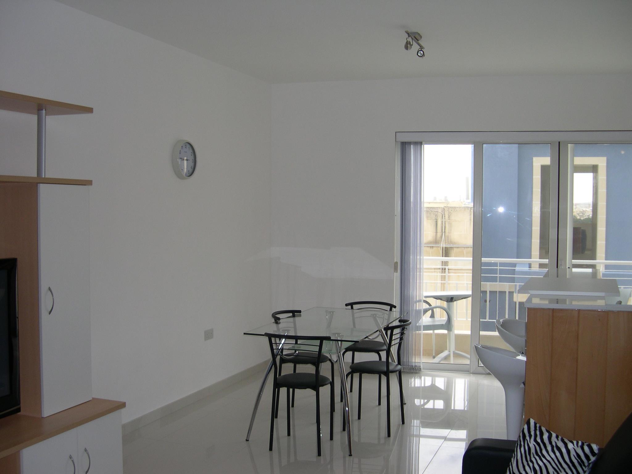 Sliema Apartment - Ref No 000896 - Image 4