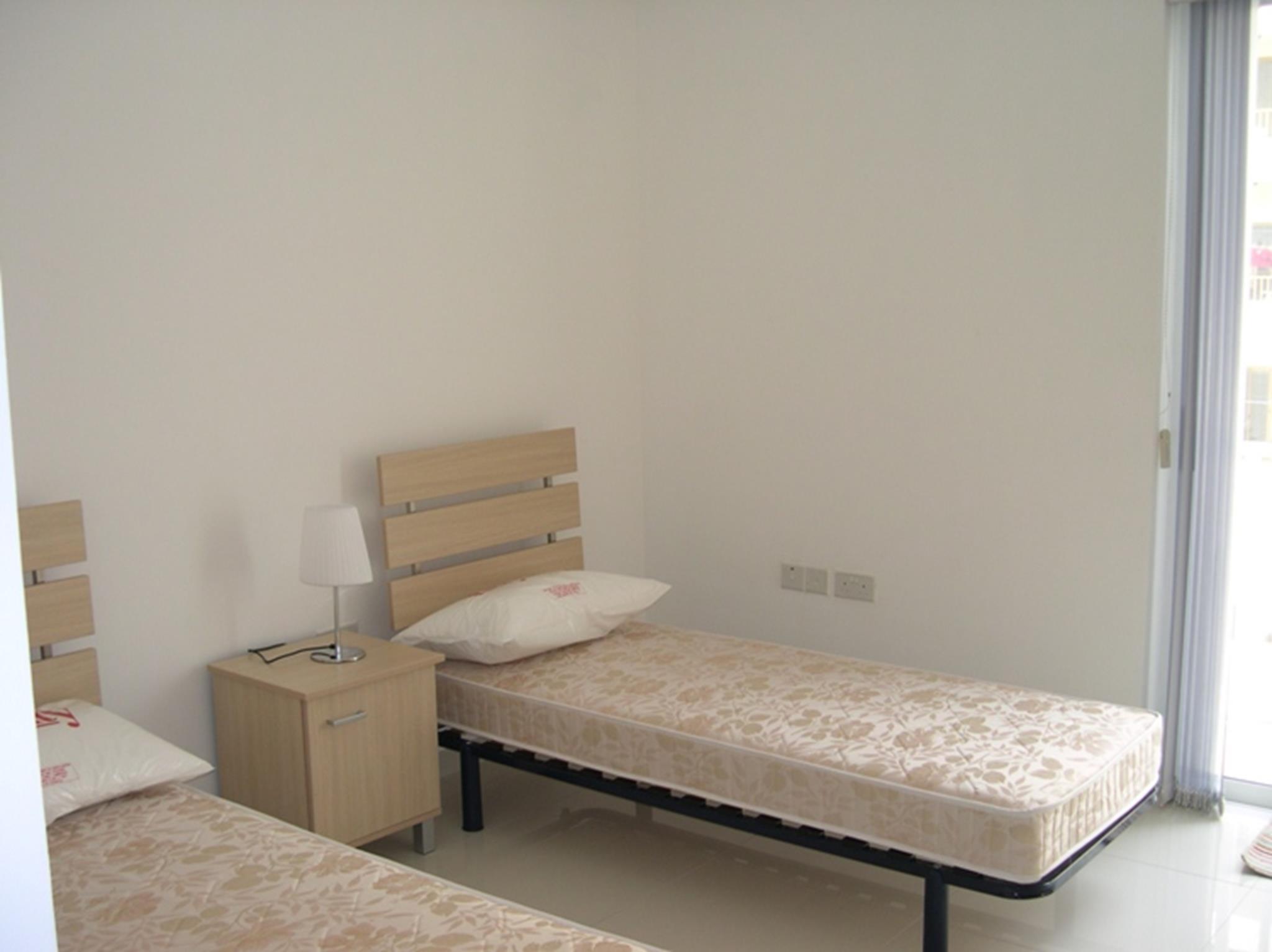 Sliema Apartment - Ref No 001116 - Image 9