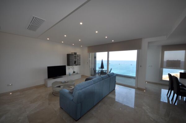 Sliema, Luxurious Finish Apartment - Ref No 001366 - Image 3