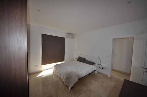 Sliema, Luxurious Finish Apartment - Ref No 001366 - Image 6
