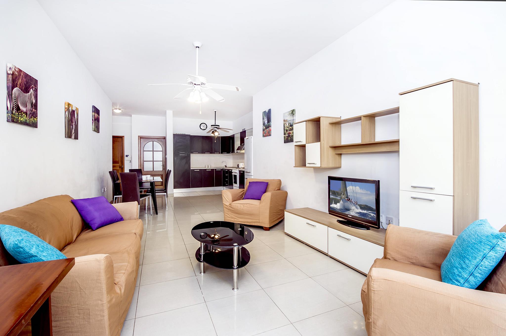Sliema Apartment - Ref No 002506 - Image 4