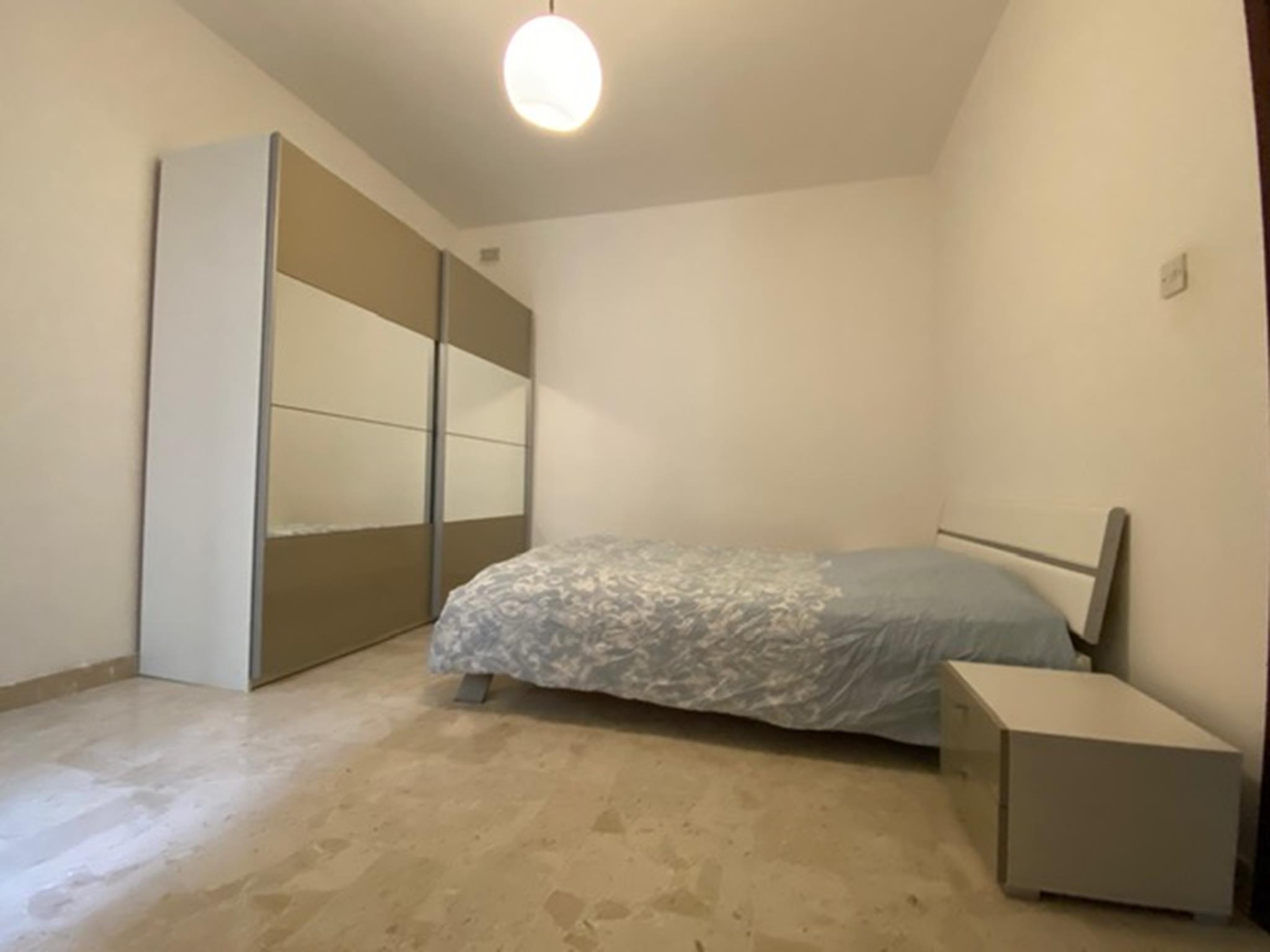 Sliema Apartment - Ref No 002943 - Image 9