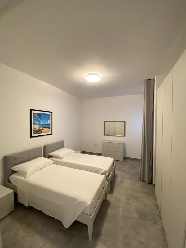 Gzira, Furnished Apartment - Ref No 003602 - Image 4