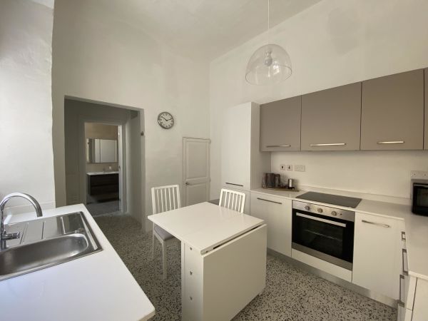 Sliema, Furnished Town House - Ref No 003620 - Image 5