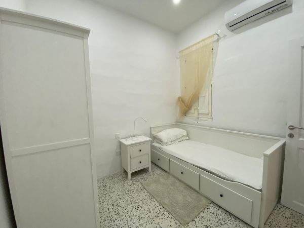 Sliema, Furnished Town House - Ref No 003620 - Image 9