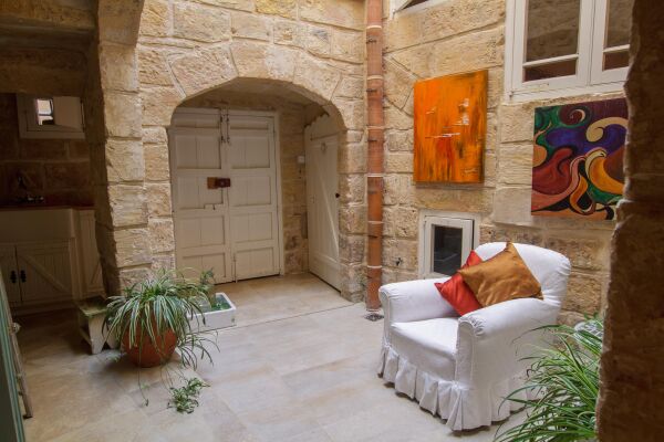 Rabat, Converted Town House - Ref No 003830 - Image 1