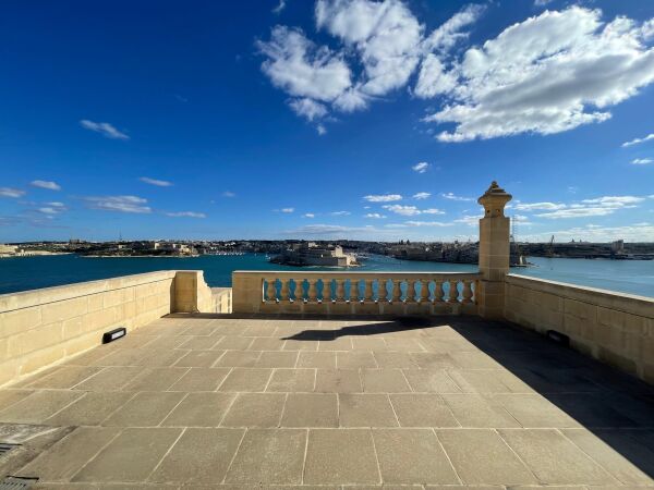 Valletta, Furnished Duplex Maisonette - Ref No 004912 - Image 5