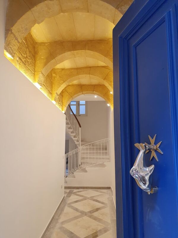 Valletta, Converted Town House - Ref No 005041 - Image 1