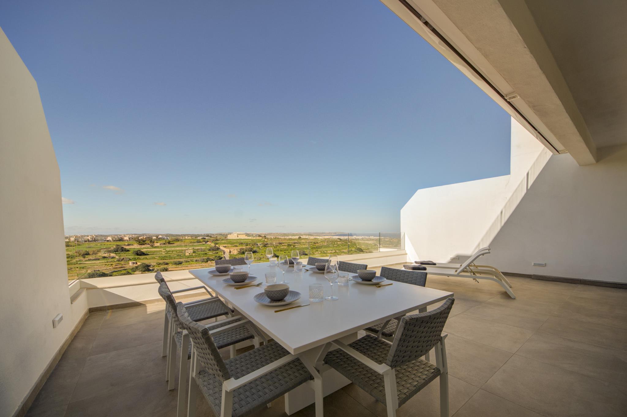 Gharghur Penthouse - Ref No 005210 - Image 3