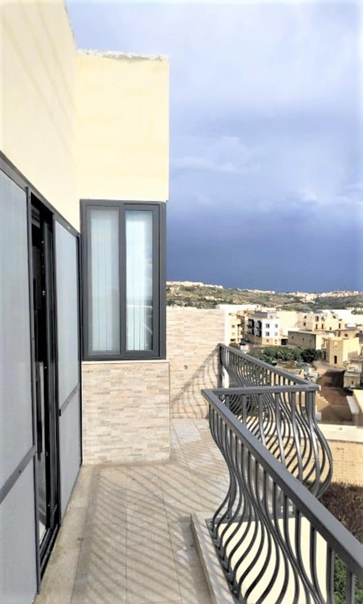 Ghajnsielem (Gozo) Penthouse - Ref No 005677 - Image 5