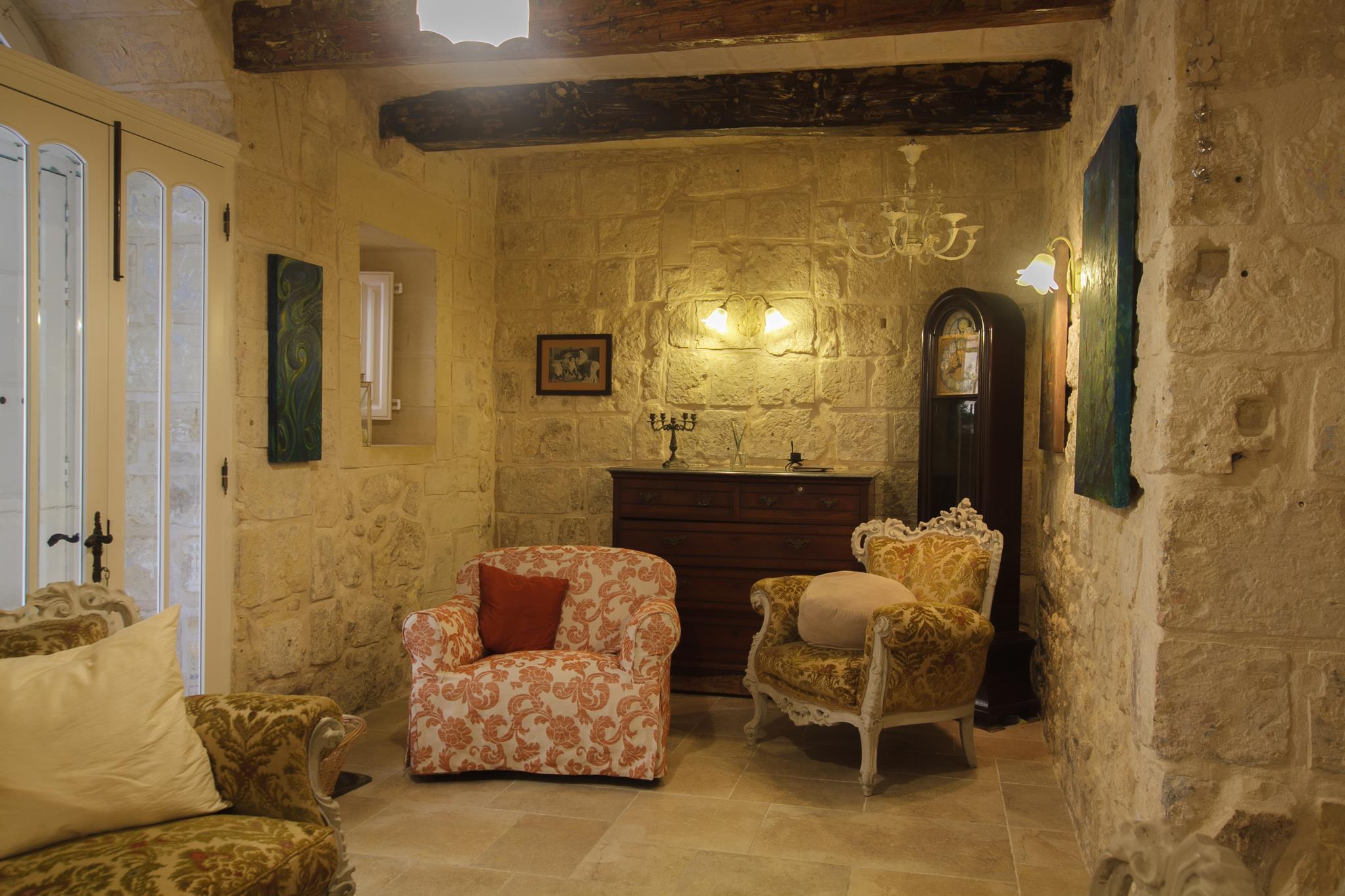 Rabat, Converted Town House - Ref No 006338 - Image 2