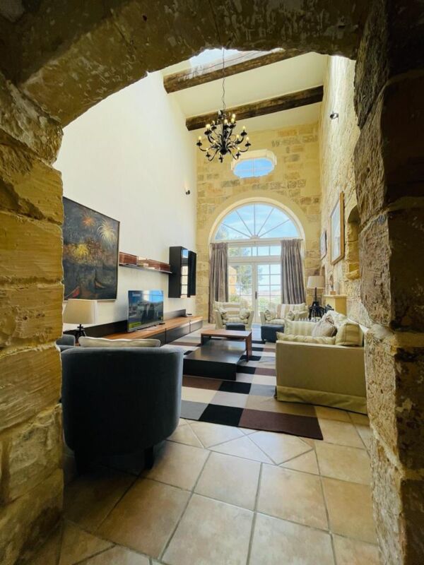 San Lawrenz (Gozo), Converted House of Character - Ref No 006542 - Image 4