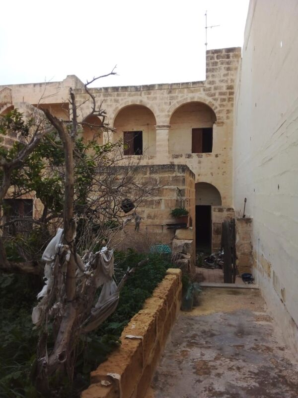 Nadur (Gozo), Unconverted House of Character - Ref No 006575 - Image 4