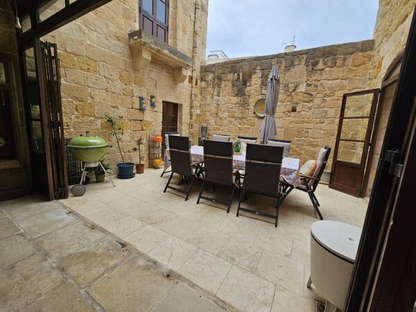 Naxxar, Converted House of Character - Ref No 006826 - Image 3